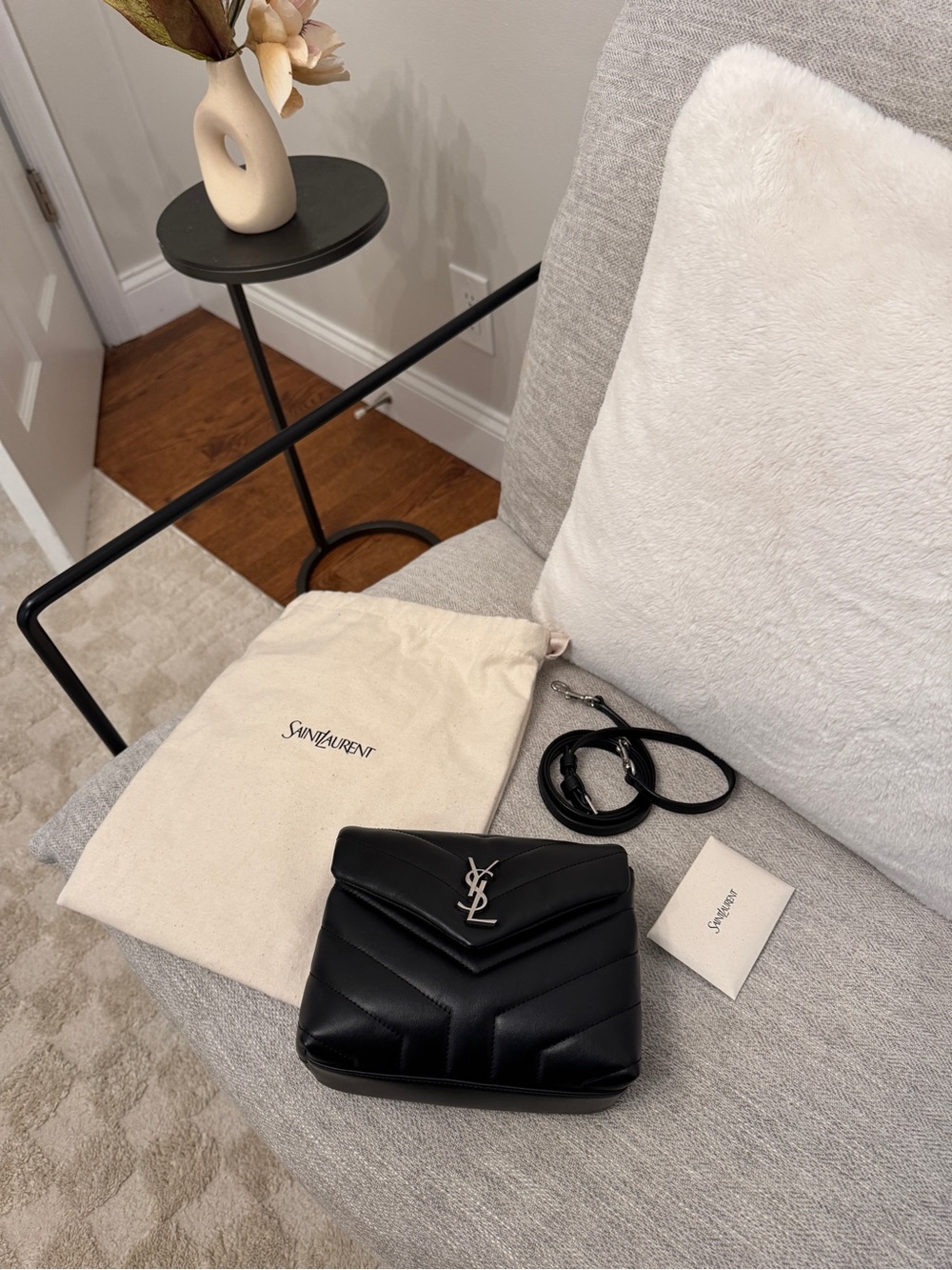 Saint Laurent LouLou Toy Chevron Leather Crossbody Bag (2024) - Picture 2 of 11